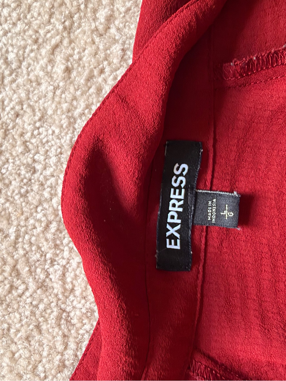 Express Red Collared Button-Front Blouse - Picture 5 of 6